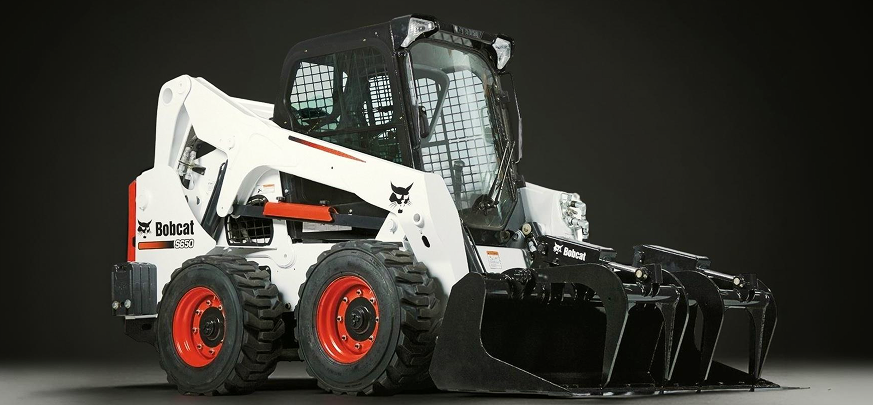 Когда выгодно арендовать мини-погрузчик BOBCAT S530, а не покупать